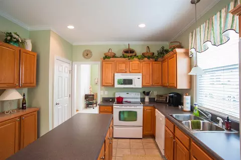 35 Whetstone Dr, Angier, NC 27501 photo 9