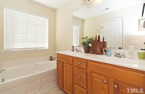 109 Graystar Rd, Apex, NC 27502 photo 16