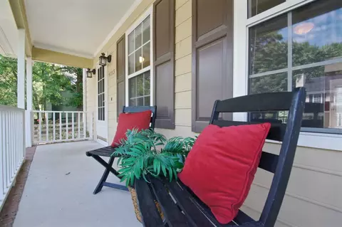 4213 Bluffs Ln, Durham, NC 27712 photo 3