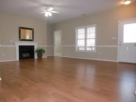 101 Covington Ln, Dunn, NC 28334 photo 5