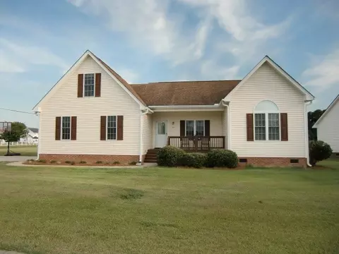101 Covington Ln, Dunn, NC 28334 photo 1