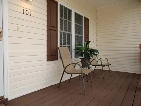 101 Covington Ln, Dunn, NC 28334 photo 3