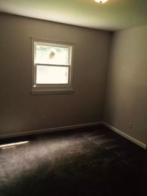 6 Kramer Pl, Durham, NC 27703 photo 9