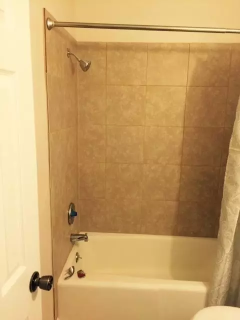 6 Kramer Pl, Durham, NC 27703 photo 8