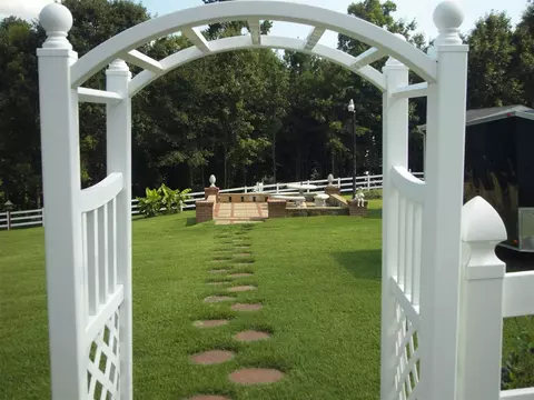 707 Black Angus Dr, Garner, NC 27529 photo 9