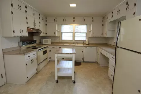 1202 S First St, Smithfield, NC 27577 photo 12