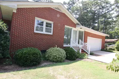 1202 S First St, Smithfield, NC 27577 photo 4