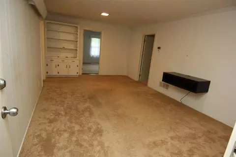 1202 S First St, Smithfield, NC 27577 photo 9