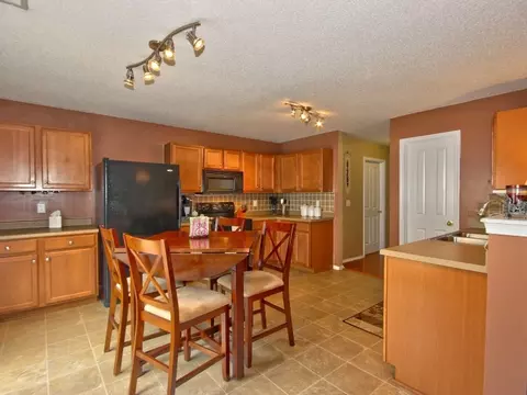 4 Castlewell Pl, Durham, NC 27703 photo 7