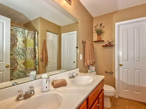 4 Castlewell Pl, Durham, NC 27703 photo 15