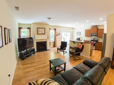 244 Kylemore Cir, Cary, NC 27513 photo 3