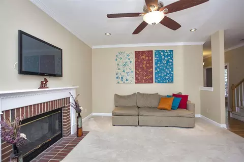 205 Cranborne Ln, Cary, NC 27519 photo 8