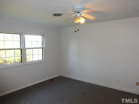 106 Pandora Cir, Erwin, NC 28339 photo 15
