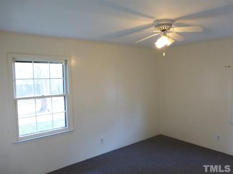 106 Pandora Cir, Erwin, NC 28339 photo 14