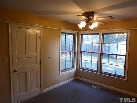 106 Pandora Cir, Erwin, NC 28339 photo 9