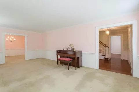 702 Chestnut Dr, Smithfield, NC 27577 photo 4