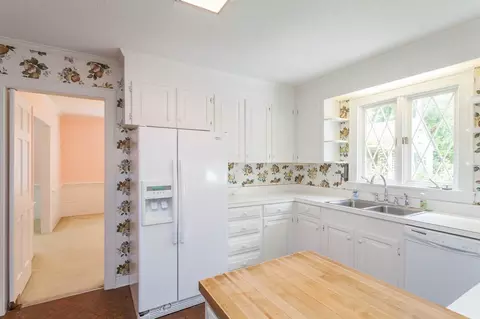 702 Chestnut Dr, Smithfield, NC 27577 photo 8