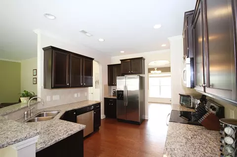 4610 Cottendale Dr, Durham, NC 27703 photo 5