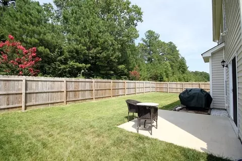 4610 Cottendale Dr, Durham, NC 27703 photo 2