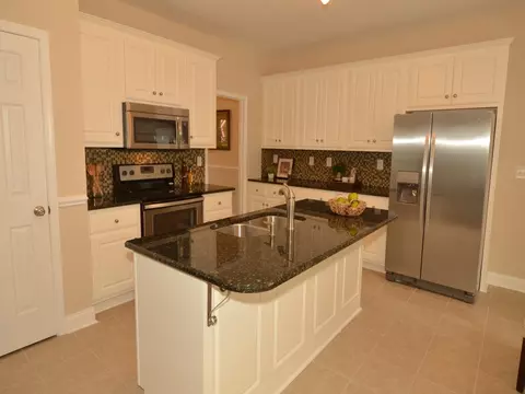 371 Galaxy Dr, Garner, NC 27529 photo 8