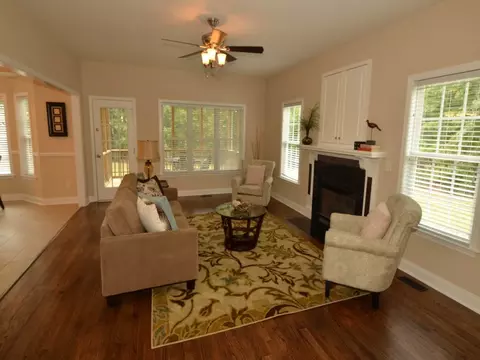 371 Galaxy Dr, Garner, NC 27529 photo 5