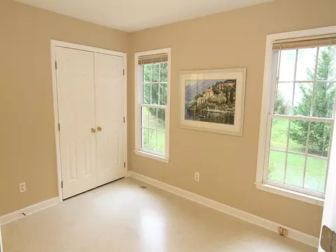 4205 Buchanan Dr, Durham, NC 27707 photo 10