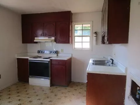 5113 Raynor Rd, Garner, NC 27529 photo 4