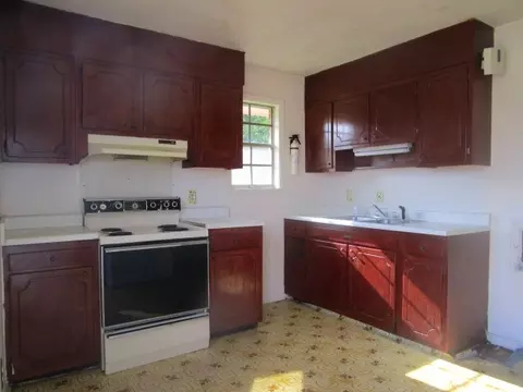 5113 Raynor Rd, Garner, NC 27529 photo 3