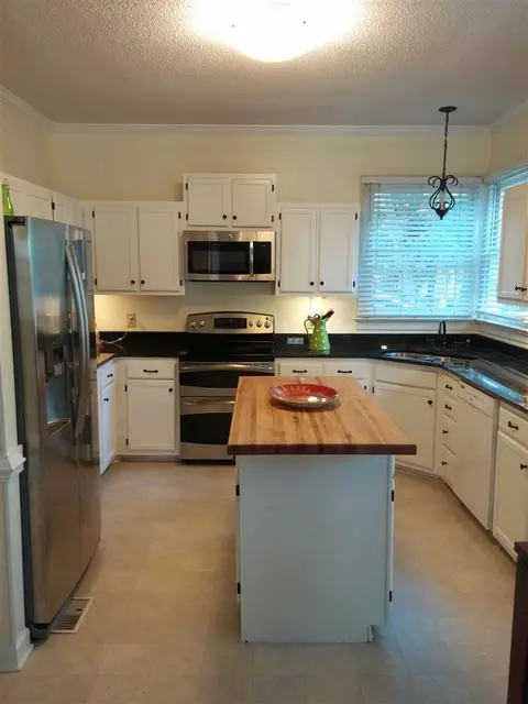1000 Sturbridge Dr, Durham, NC 27713 photo 12