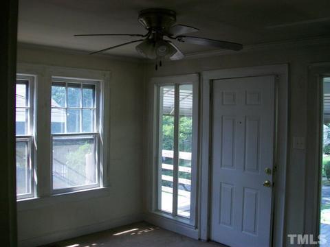 306 Dunstan Ave, Durham, NC 27707 photo 2