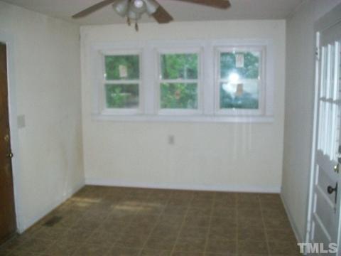 306 Dunstan Ave, Durham, NC 27707 photo 8