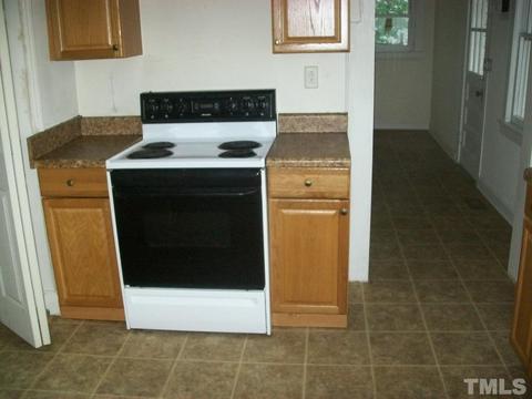 306 Dunstan Ave, Durham, NC 27707 photo 7