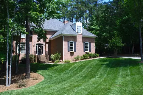 205 Chiselhurst Way, Cary, NC 27513 photo 2