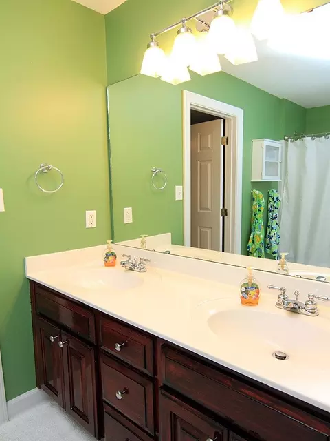 205 Chiselhurst Way, Cary, NC 27513 photo 16