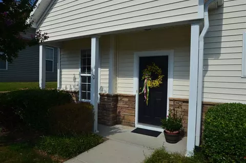 910 Cinnamon Dr, Durham, NC 27713 photo 3