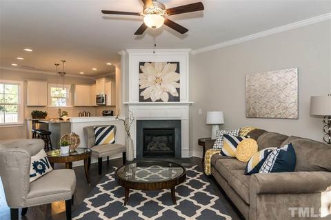 708 S Buchanan Blvd, Durham, NC 27701 photo 3