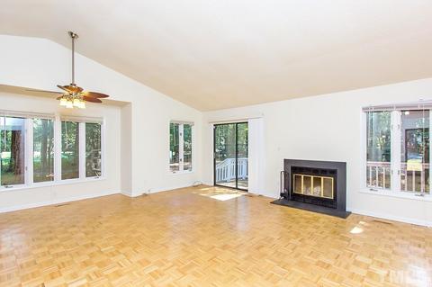 1 Copper Hill Ct, Durham, NC 27713 photo 8