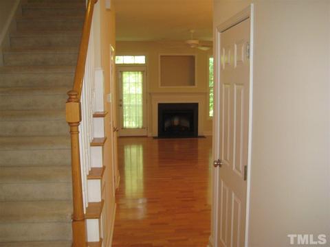 78 Grapevine Trl, Durham, NC 27707 photo 2