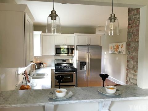 321 Bledsoe Ave, Raleigh, NC 27601 photo 4