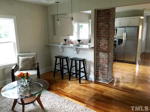 321 Bledsoe Ave, Raleigh, NC 27601 photo 3