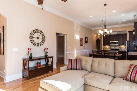 908 Cleveland St, Durham, NC 27701 photo 2