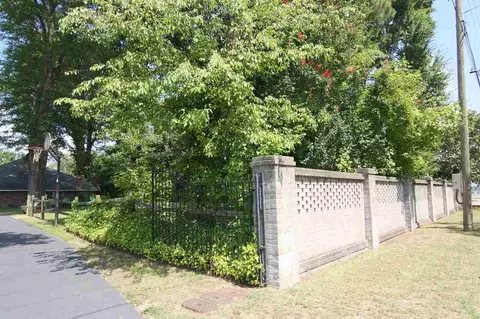 104 N Peedin Ave, Pine Level, NC 27568 photo 23