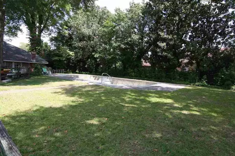 104 N Peedin Ave, Pine Level, NC 27568 photo 24