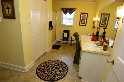 104 N Peedin Ave, Pine Level, NC 27568 photo 17