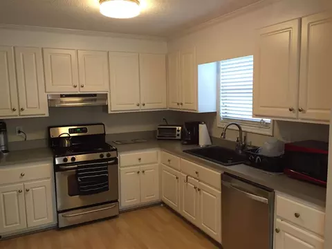 108 Clancy Cir, Cary, NC 27511 photo 8