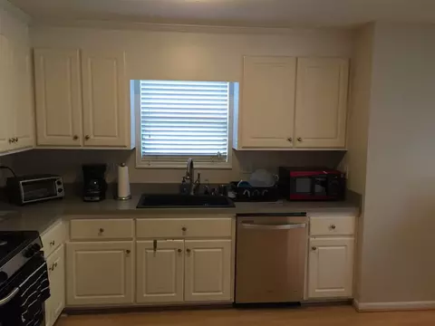 108 Clancy Cir, Cary, NC 27511 photo 7