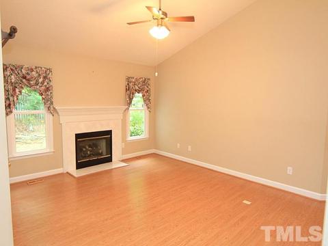 621 W Dunpatrick Pl, Wake Forest, NC 27587 photo 3