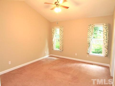 621 W Dunpatrick Pl, Wake Forest, NC 27587 photo 9