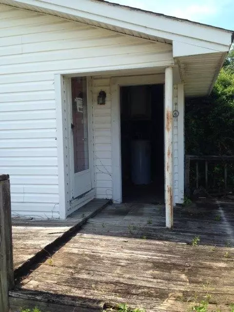 405 Spring Br, Dunn, NC 28334 photo 3