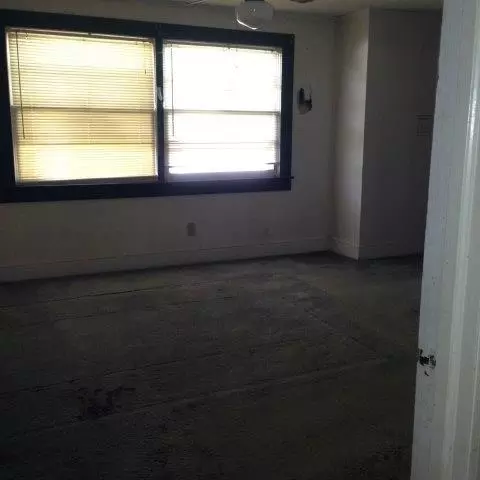 405 Spring Br, Dunn, NC 28334 photo 9